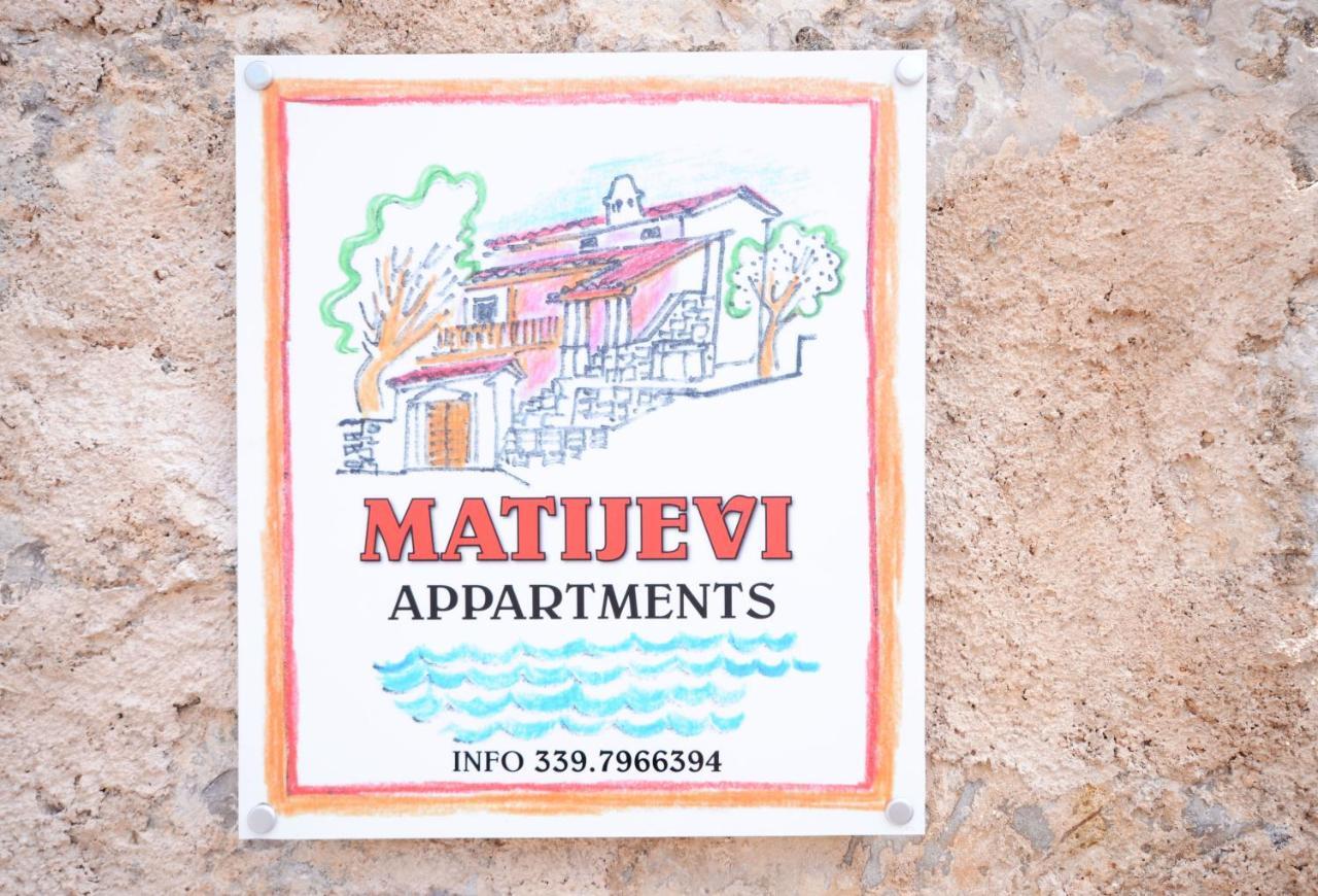 Matijevi Apartments Sistiana Exterior photo